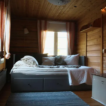 Kotatuli Forest Maalaistalot *