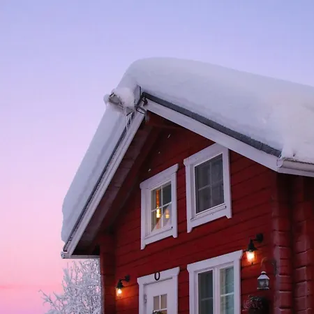 Maalaistalot Kotatuli Forest